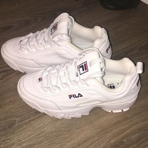 FILA disruptor II